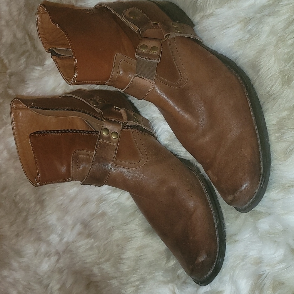 Steve Madden Boots